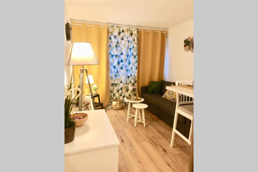 Charmant Studio Prado Perier Proche Des Plages Marseille Bagian luar foto